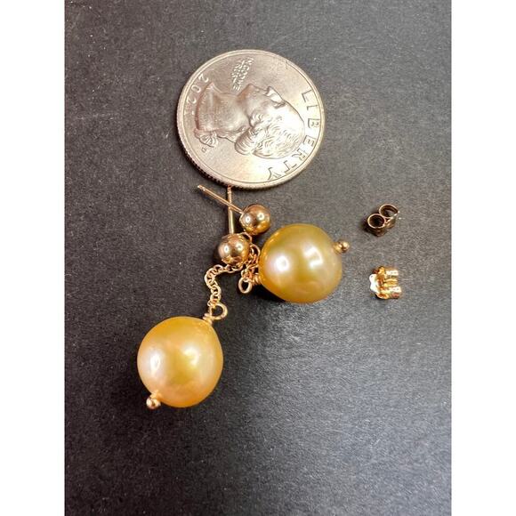 14k yellow gold South Seas Pearl dangle earrings - Picture 2 of 14